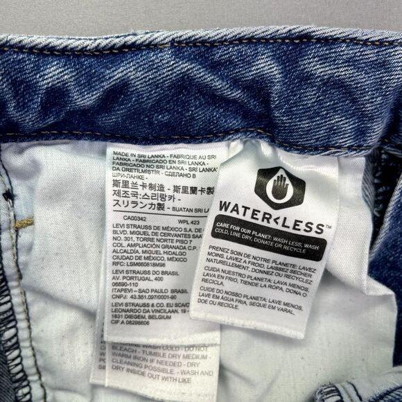 Levi’s Tag Size 26 High Waisted Taper Jeans Women's Stretch Pleats Blue - Picture 8 of 16